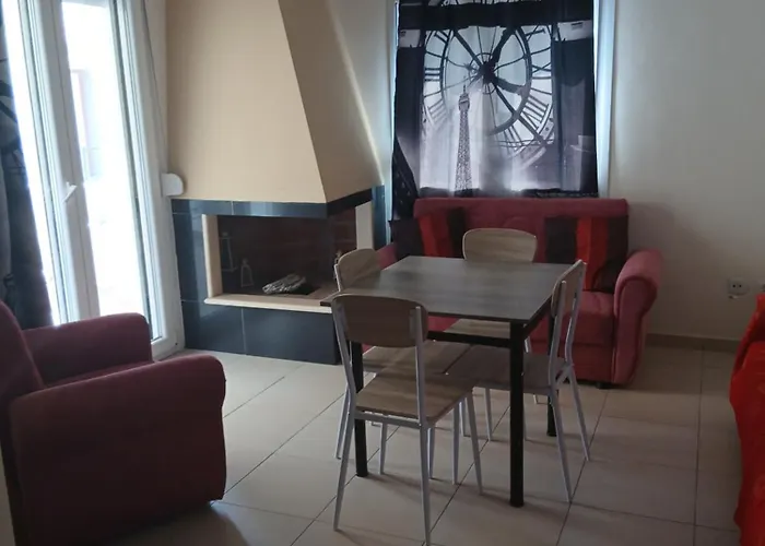 Maria De Luxe Chrysi Ammoudia